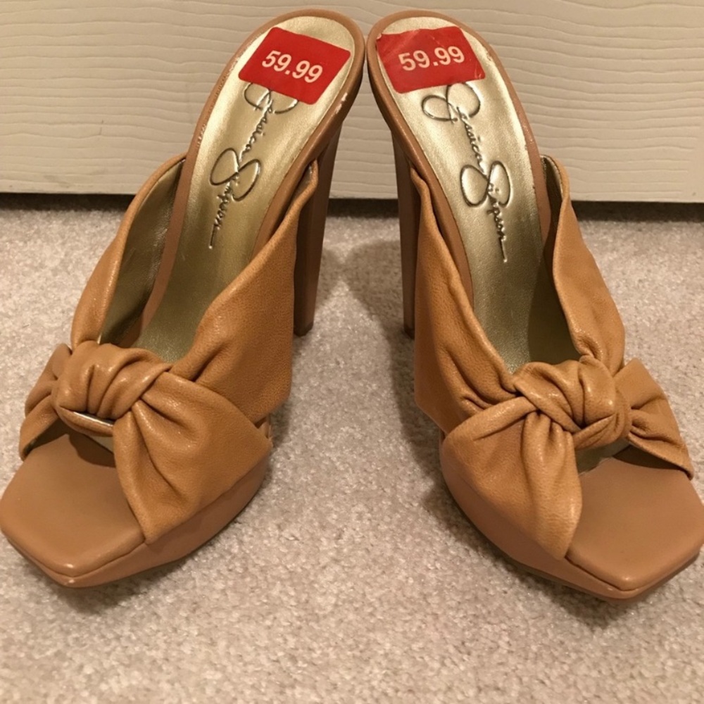 Jessica Simpson sexy camel heeled sandals